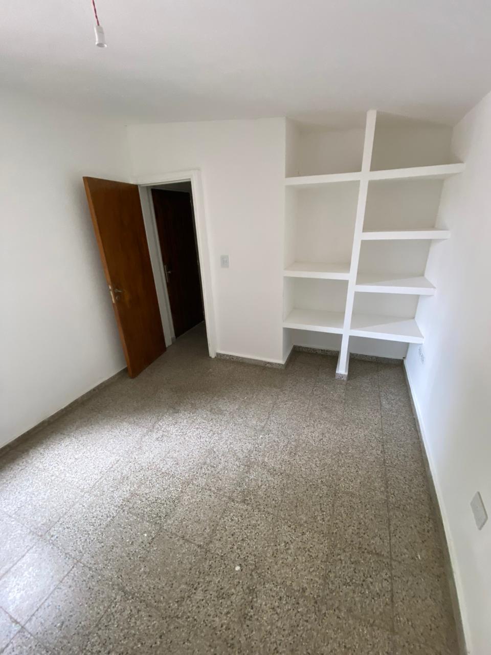 B RESID. VELEZ SARSFIELD CASA DOS DORMITORIOS CON ASADOR