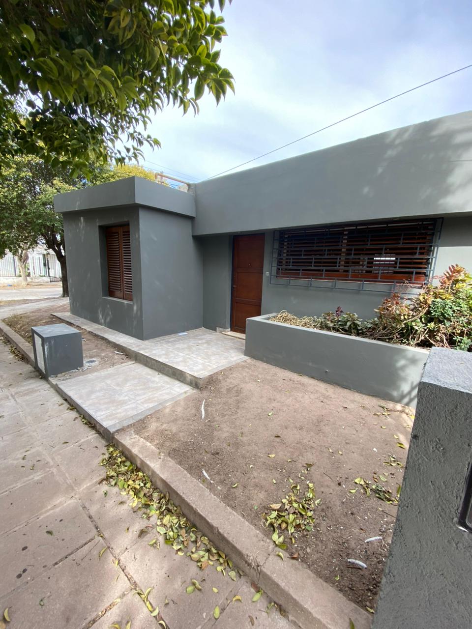 B RESID. VELEZ SARSFIELD CASA DOS DORMITORIOS CON ASADOR