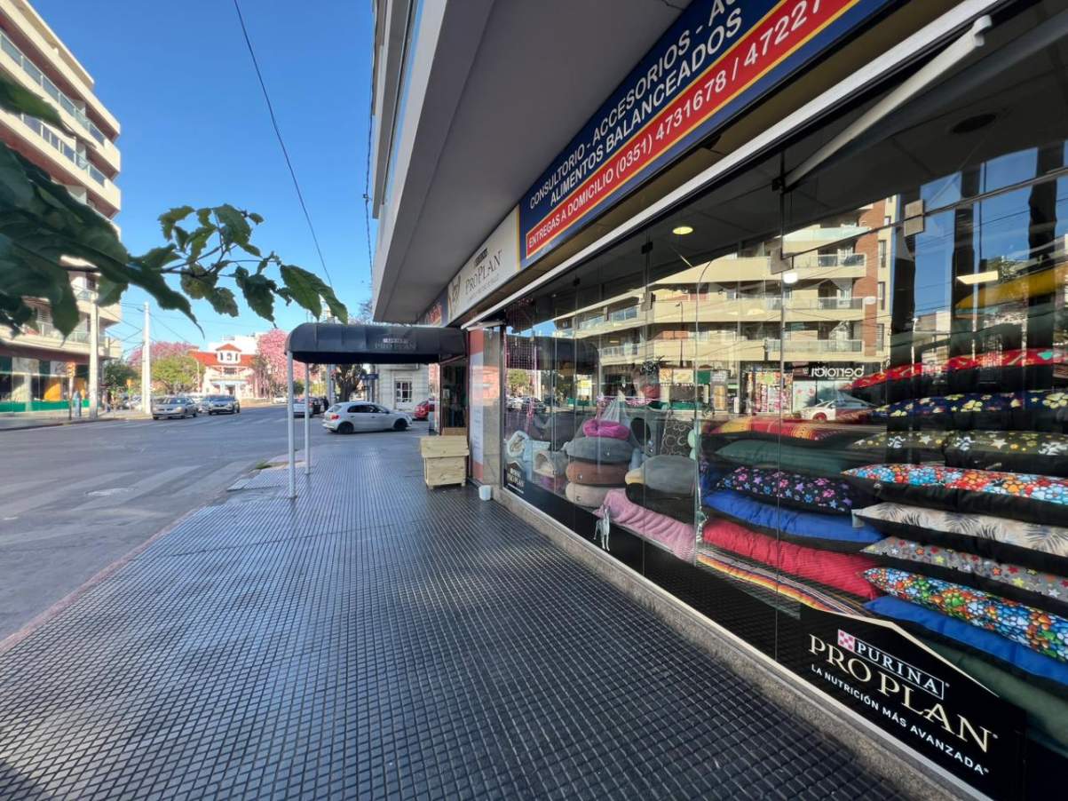 VETERINARIA EN VENTA REFERENTE EN ALTA CORDOBA EXCELENTE UBICACION