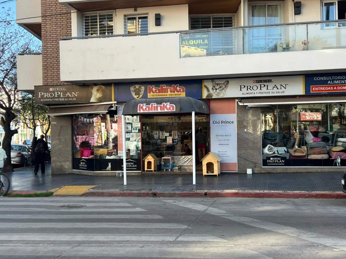 VETERINARIA EN VENTA REFERENTE EN ALTA CORDOBA EXCELENTE UBICACION
