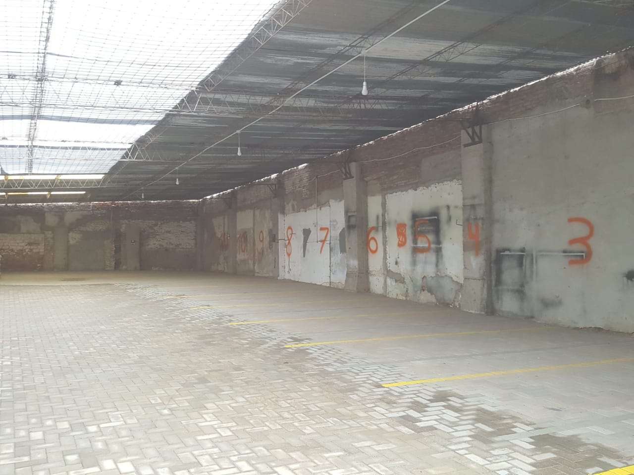 ALQUILO COCHERA ZONA POLO JUDICIAL DE TRIBUNALES II y III