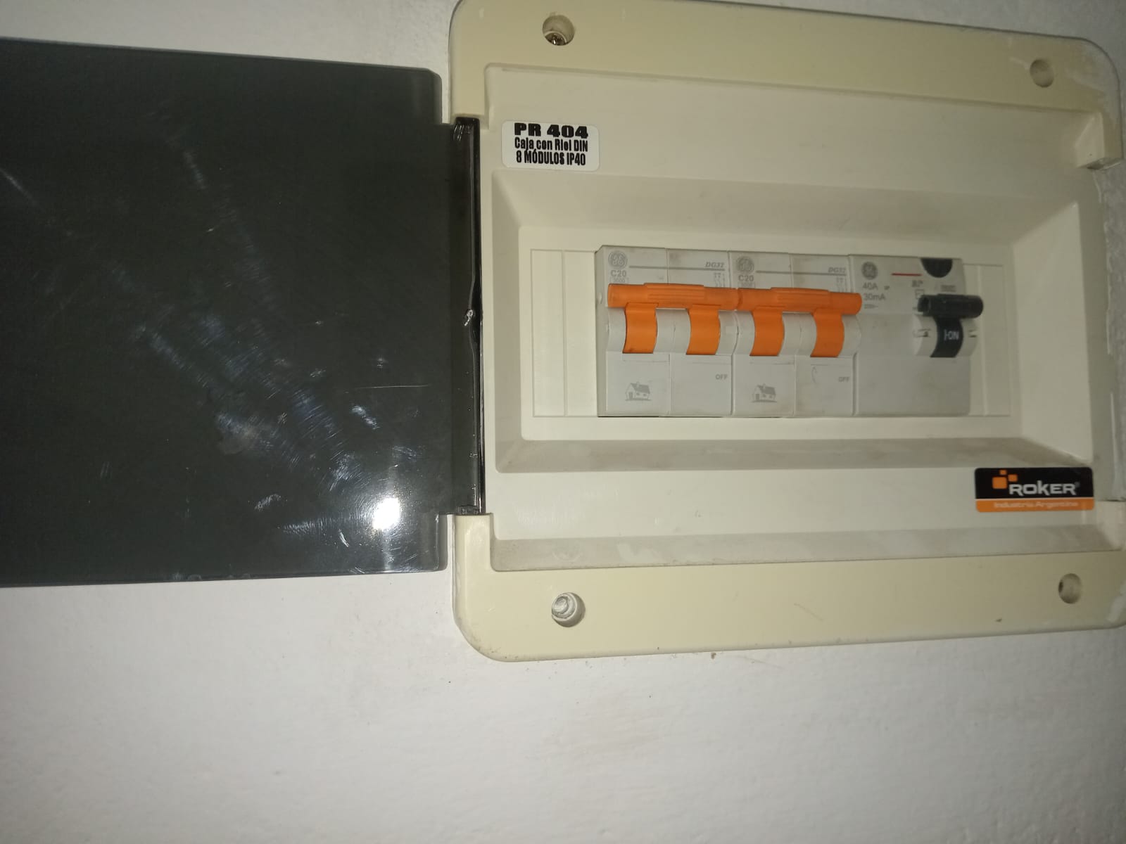 SE ALQUILA HERMOSO GALPÓN EN BARRIO SAN VICENTE