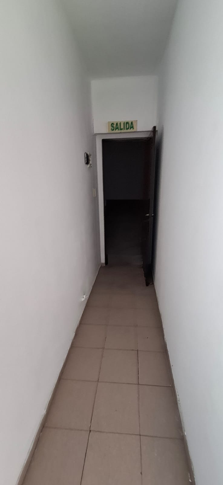 SE ALQUILA HERMOSO GALPÓN EN BARRIO SAN VICENTE