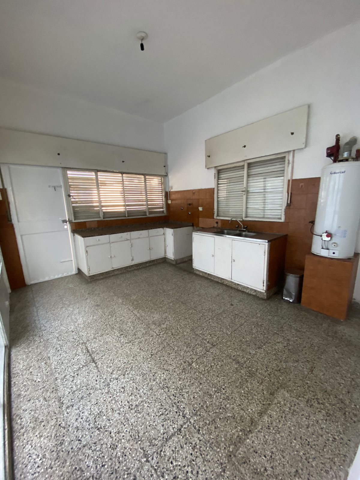 ALQUILER EN CALLE SANTA ANA 2936 B ALTO ALBERDI