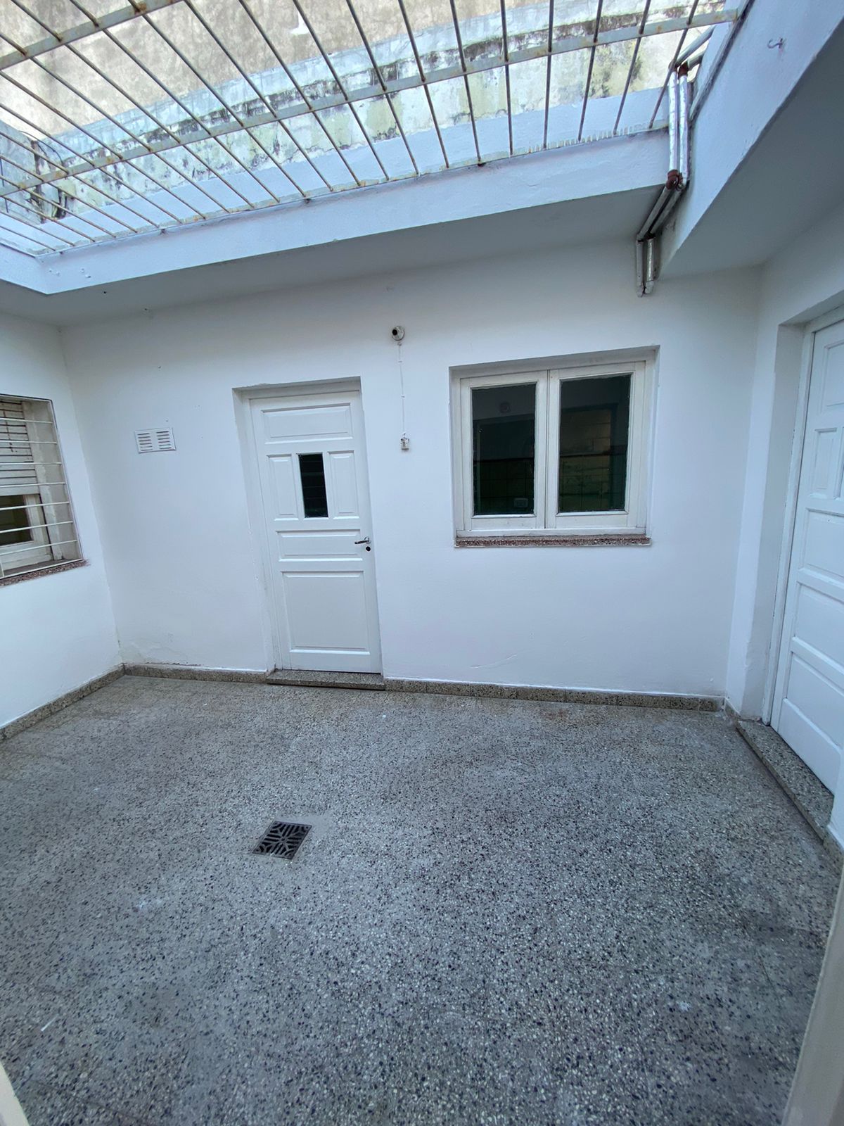 ALQUILER EN CALLE SANTA ANA 2936 B ALTO ALBERDI