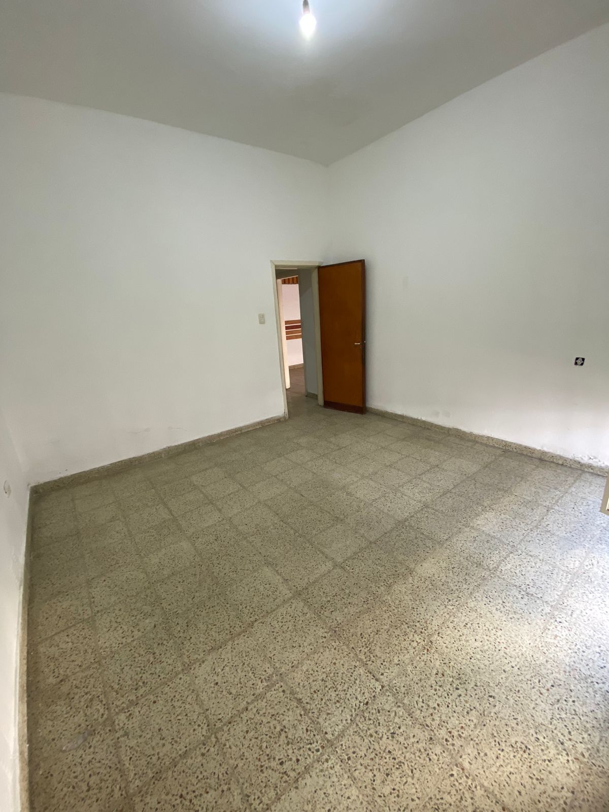 ALQUILER EN CALLE SANTA ANA 2936 B ALTO ALBERDI