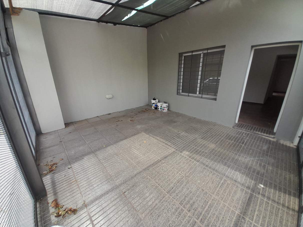 RESIDENCIAL AMERICA - VILLARICA 1127 - CASA 2 DORMITORIOS EN ALQUILER