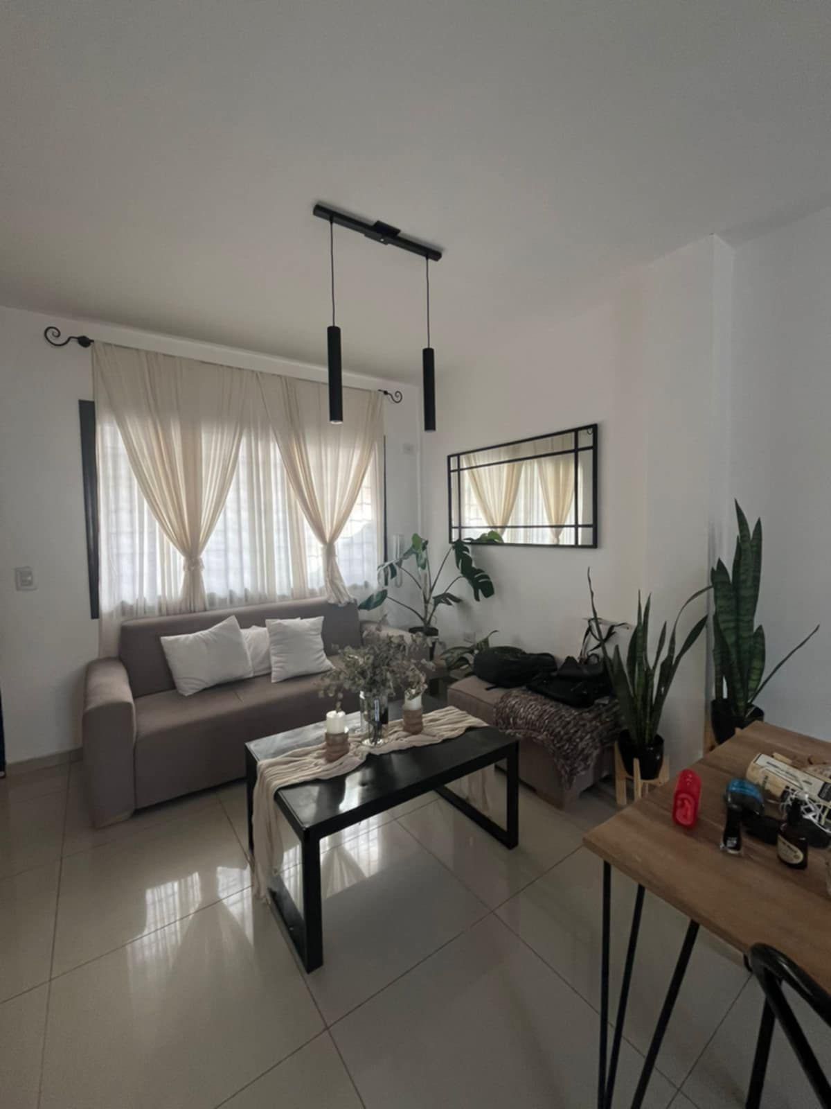 Duplex en alquiler 2 dorm en complejo con SUM a media cuadra de intrecountry