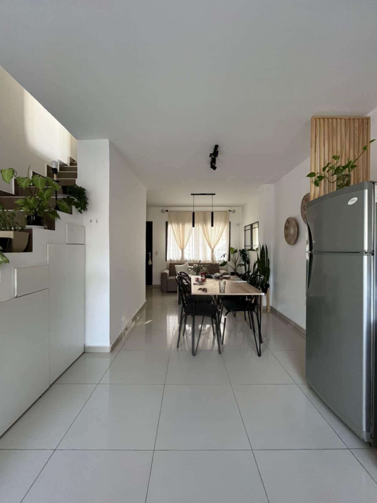 Duplex en alquiler 2 dorm en complejo con SUM a media cuadra de intrecountry