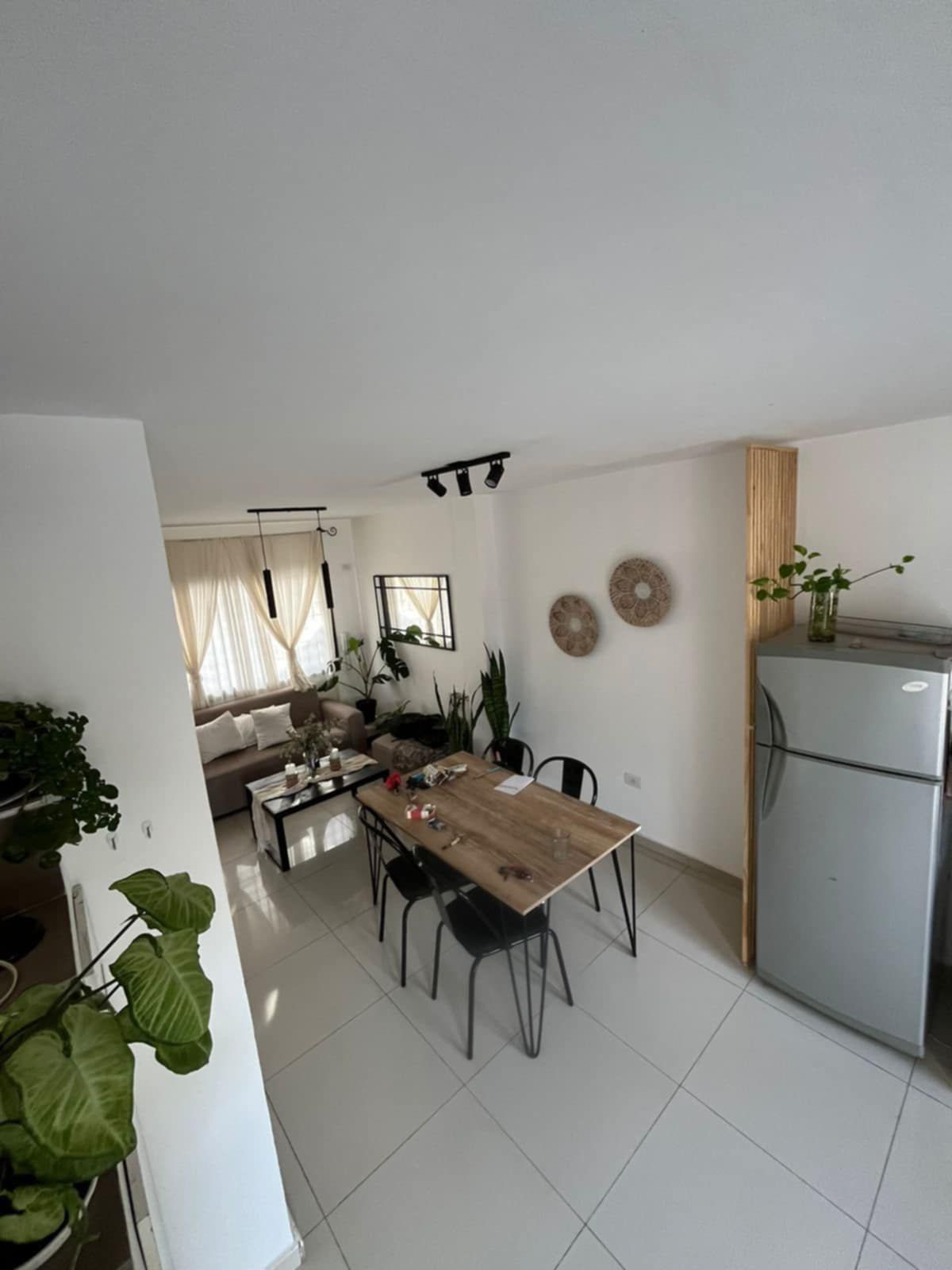 Duplex en alquiler 2 dorm en complejo con SUM a media cuadra de intrecountry