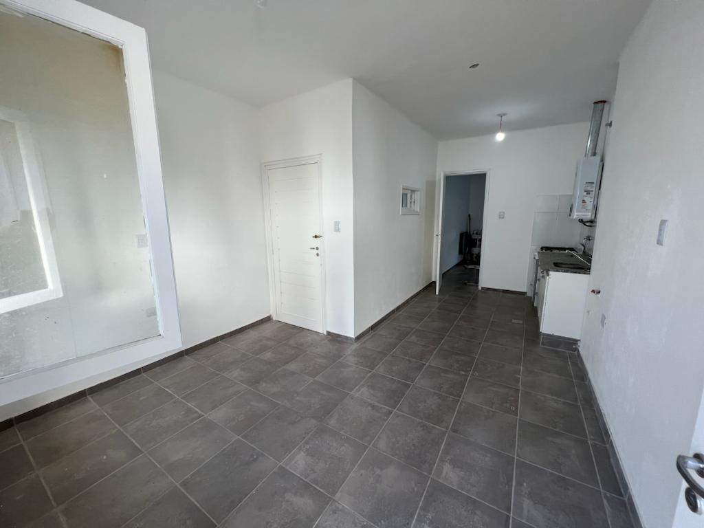 Casa en alquiler de 3 dormitorio en Barrio Villa Centenario - Reciclada