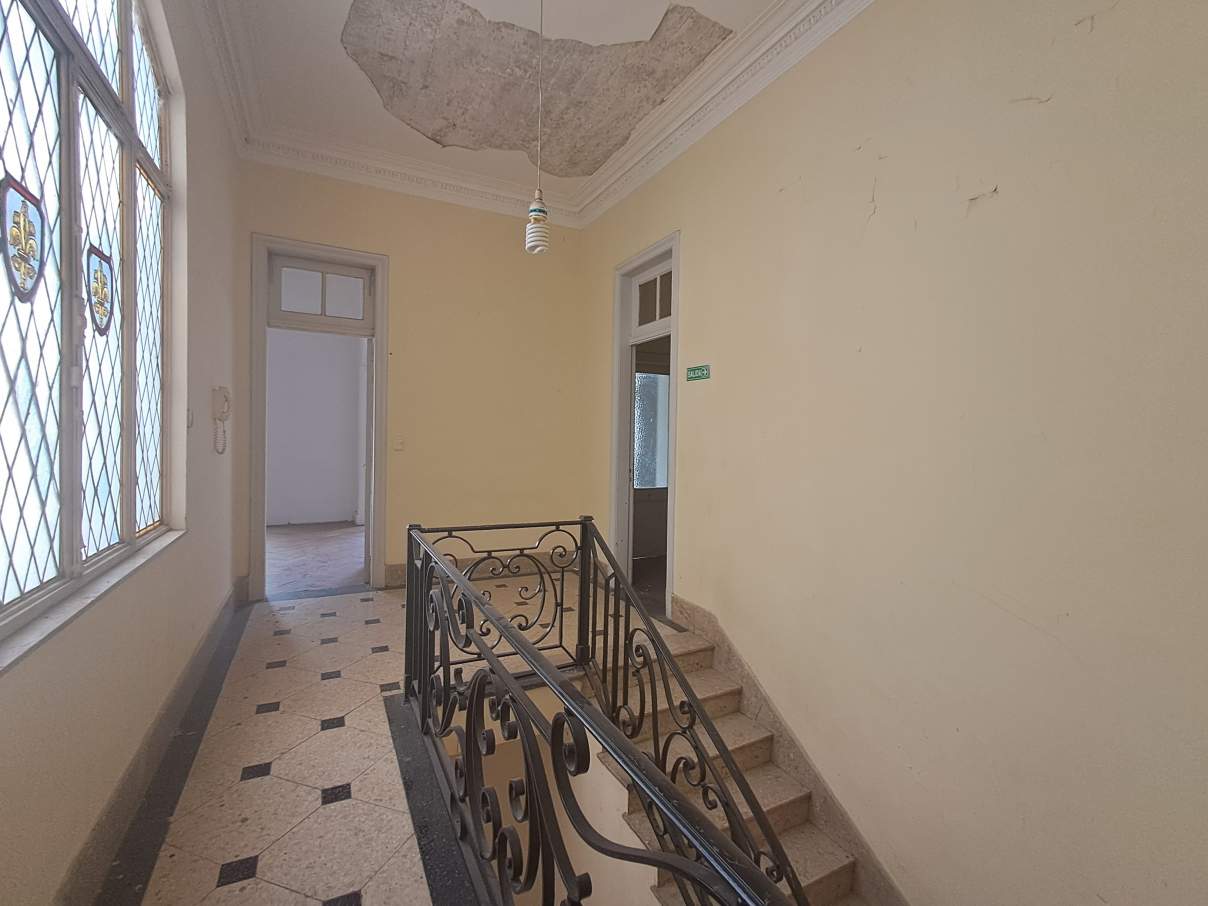 GRAN CASONA SEÑORIAL A REACONDICIONAR