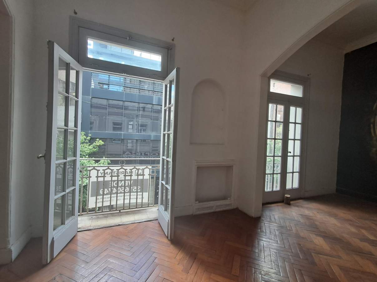 GRAN CASONA SEÑORIAL A REACONDICIONAR