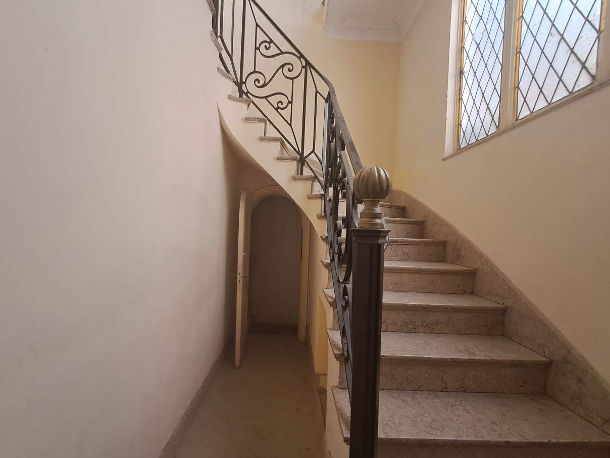 GRAN CASONA SEÑORIAL A REACONDICIONAR