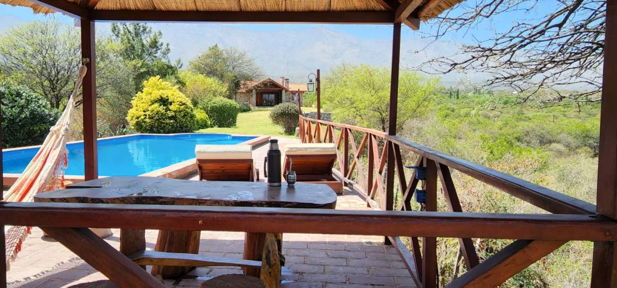 VENTA Casa única en Traslasierras con 5 hs aptas desarrollo