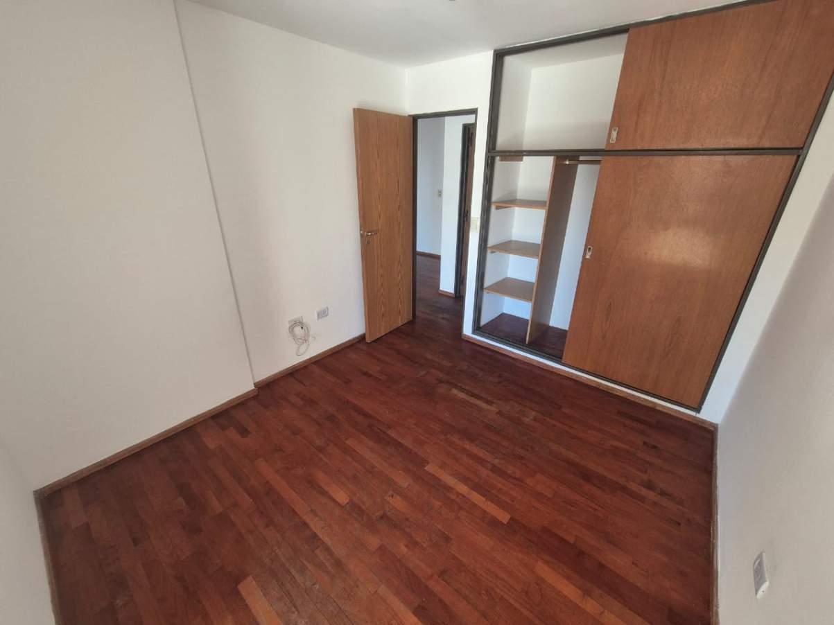 Departamento en ALQUILER - Bv Illia 651, B Nueva Córdoba - 1 dormitorio con balcón!
