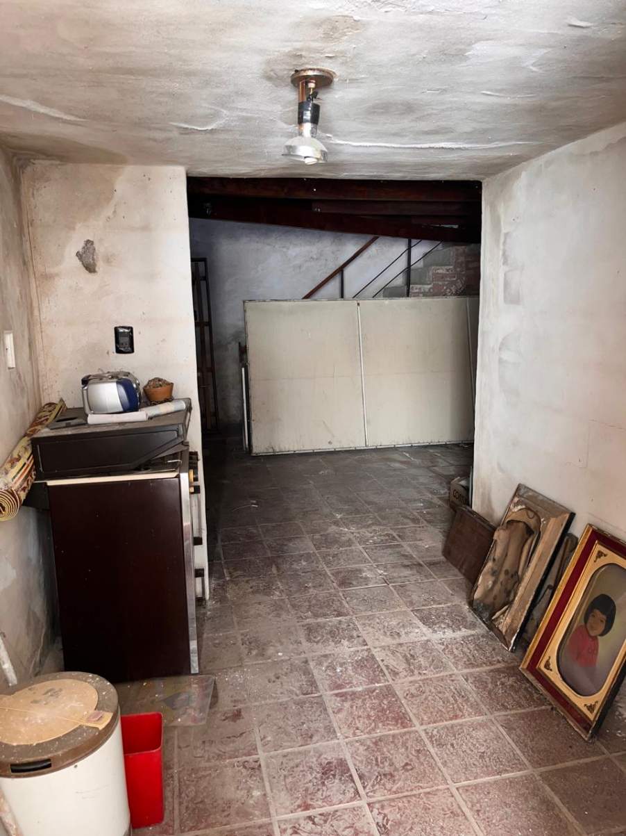 VENTA CASA CON DEPARTAMENTO EN PUEYRREDON - SE ESCUCHAN PROPUESTAS