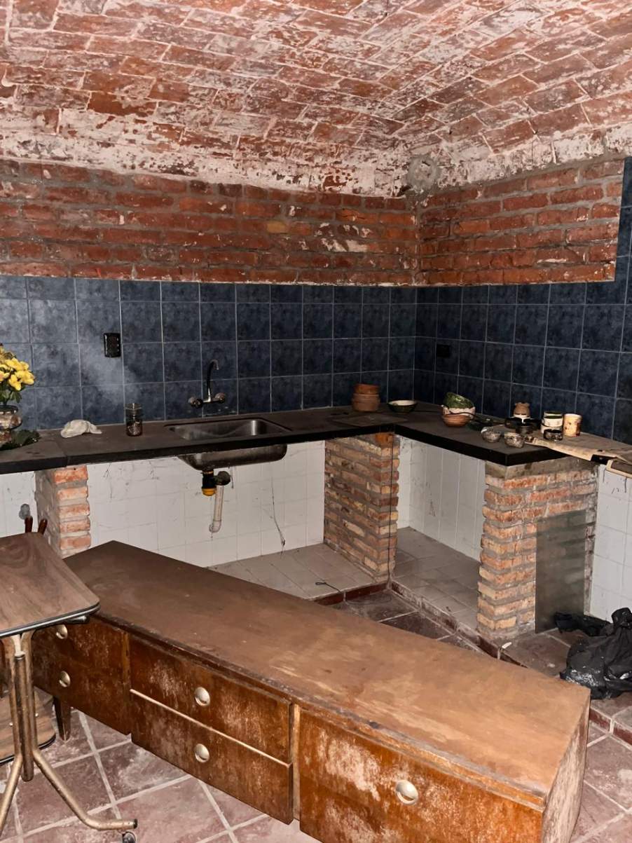 VENTA CASA CON DEPARTAMENTO EN PUEYRREDON - SE ESCUCHAN PROPUESTAS