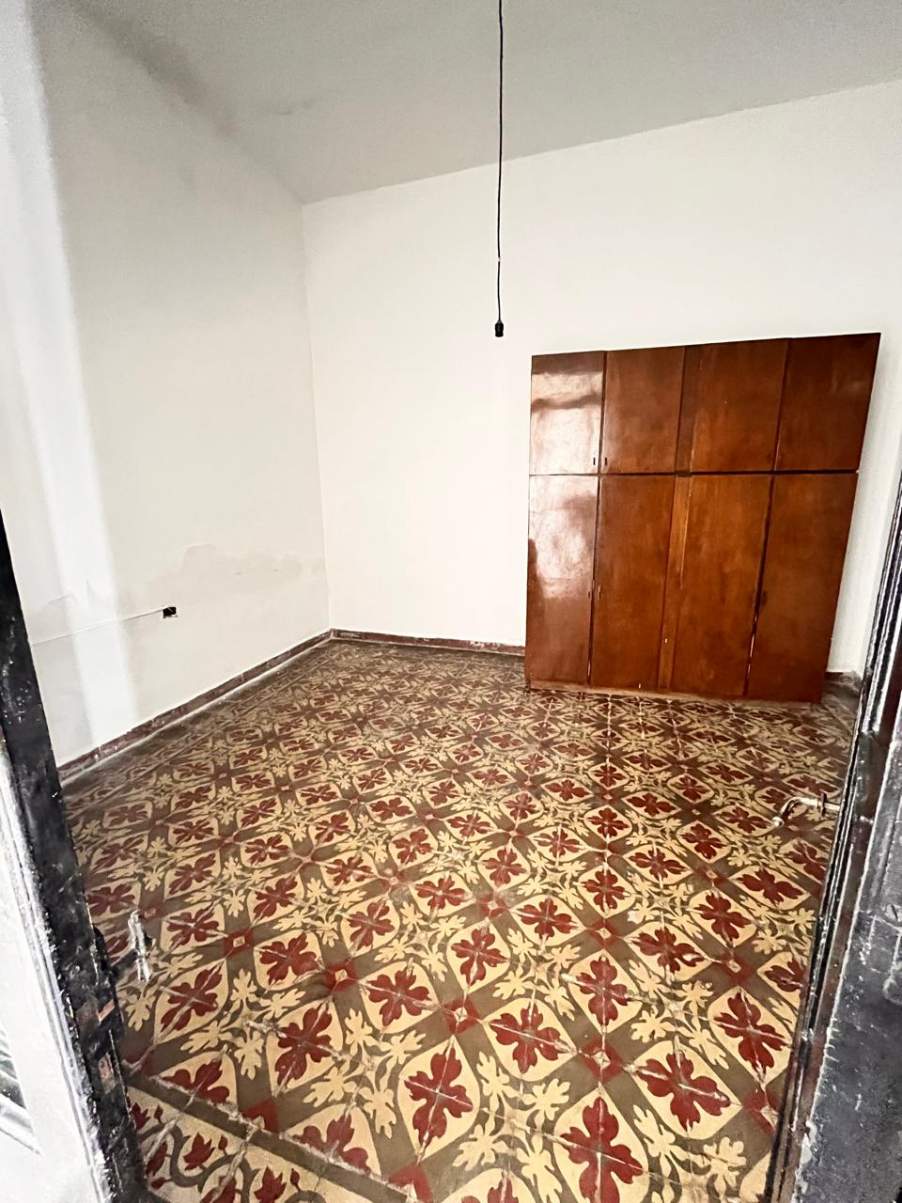 VENTA CASA CON DEPARTAMENTO EN PUEYRREDON - SE ESCUCHAN PROPUESTAS