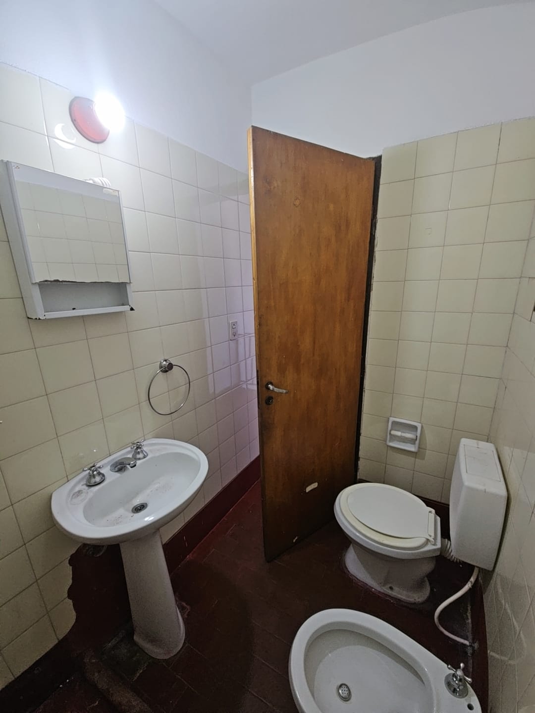 Barrio Jardin, 1 dormitorio, con patio, $520.000. Zona UTN  UNC