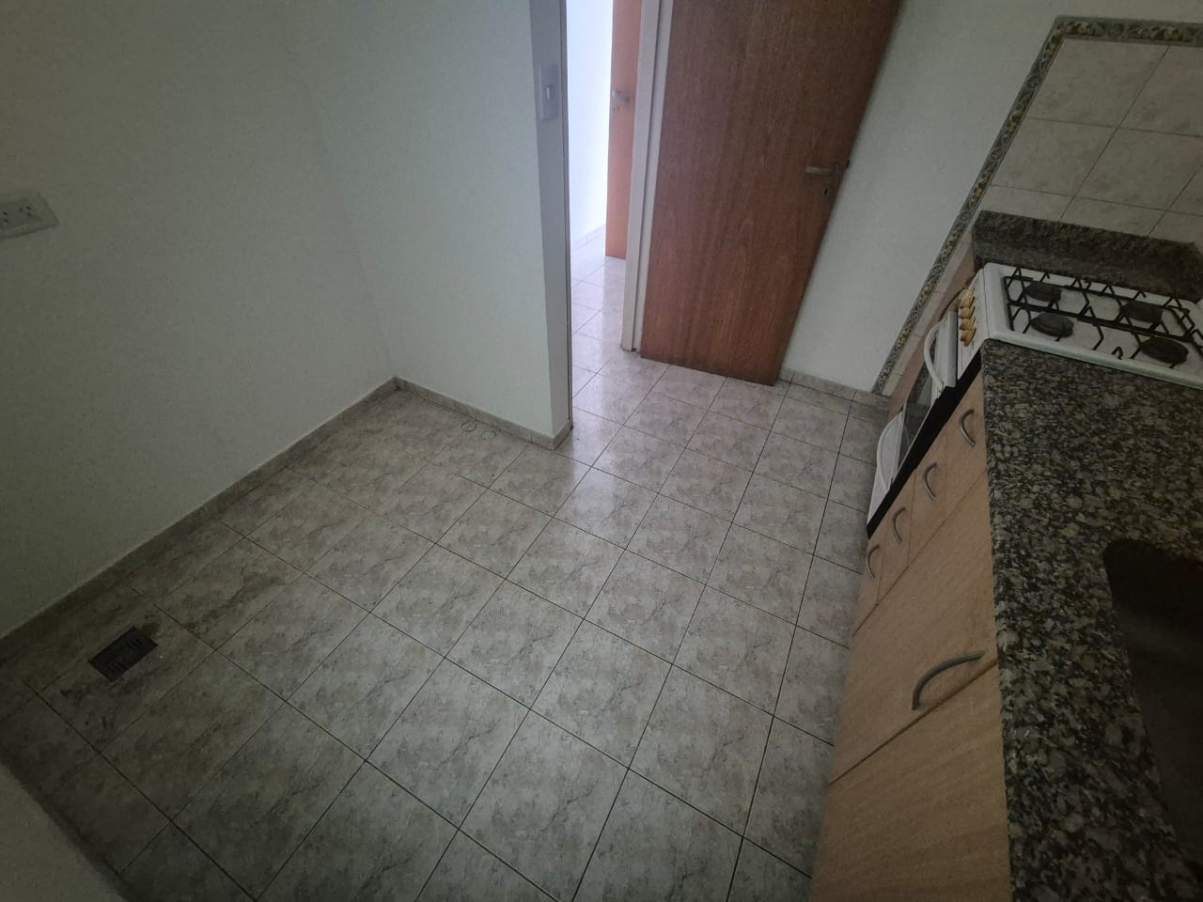 Departamento en ALQUILER - Ituzaingo 514 3A, Nueva Cordoba, Córdoba - 2 dormitorios con balcon