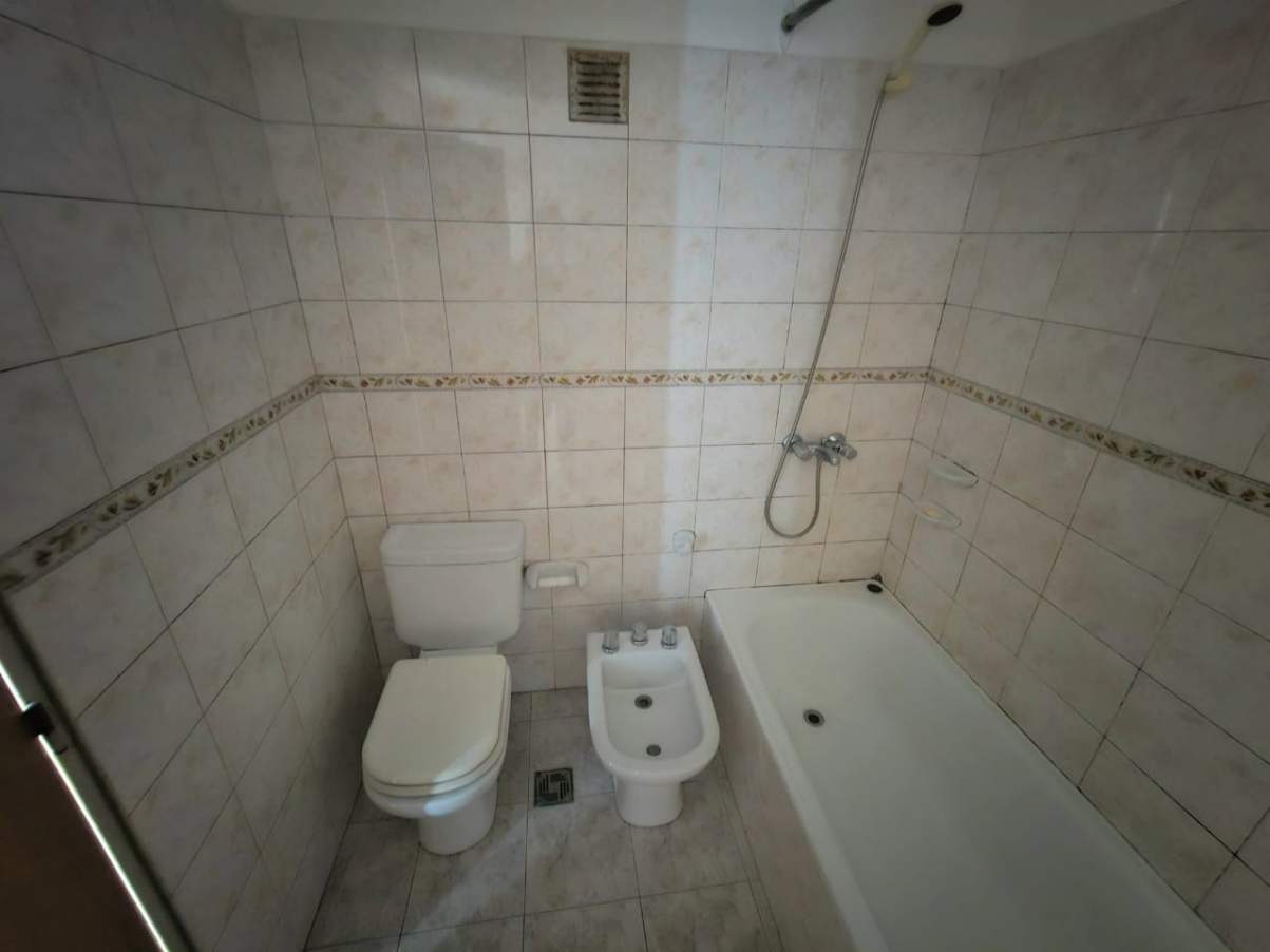 Departamento en ALQUILER - Ituzaingo 514 3A, Nueva Cordoba, Córdoba - 2 dormitorios con balcon