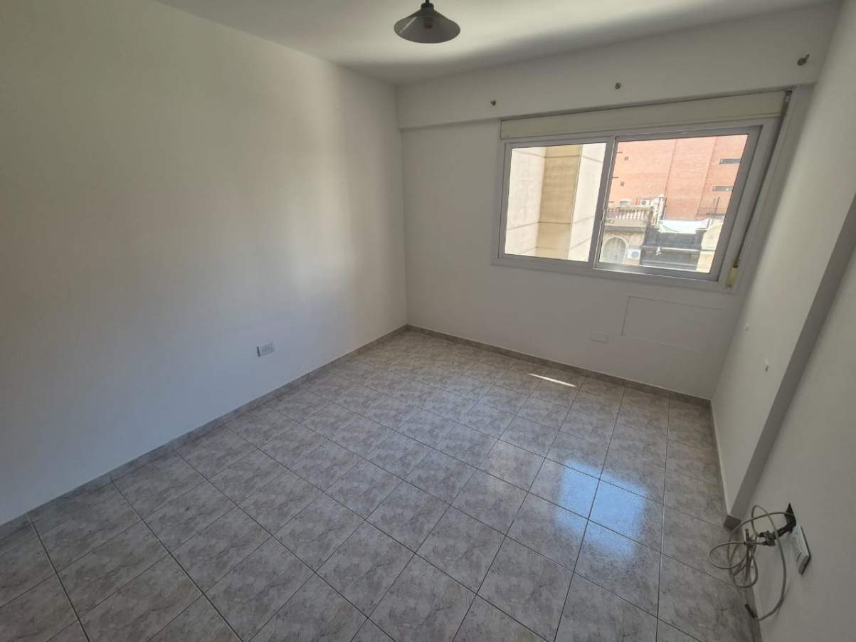 Departamento en ALQUILER - Ituzaingo 514 3A, Nueva Cordoba, Córdoba - 2 dormitorios con balcon