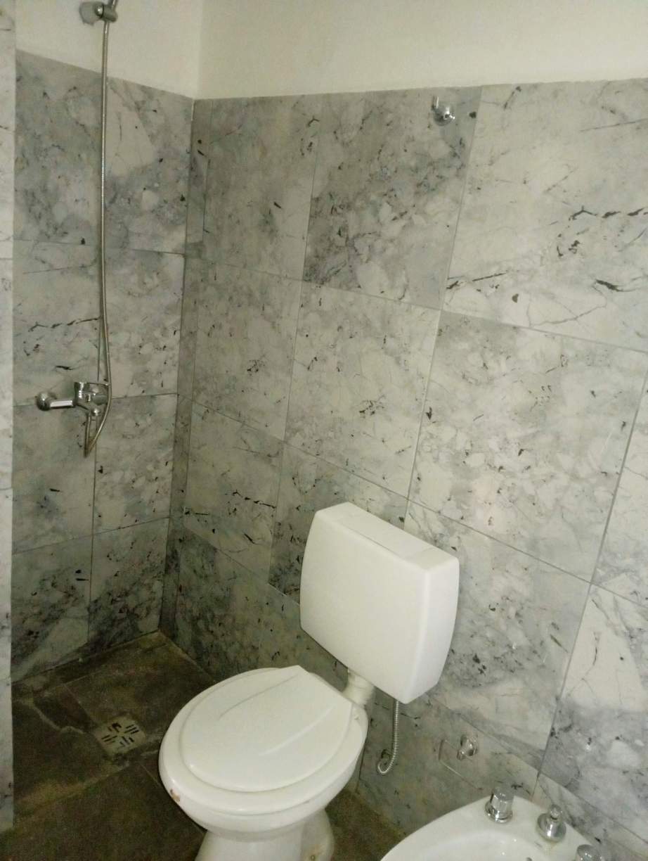 En alquiler Dpto 2 dormitorios B Villa Corina