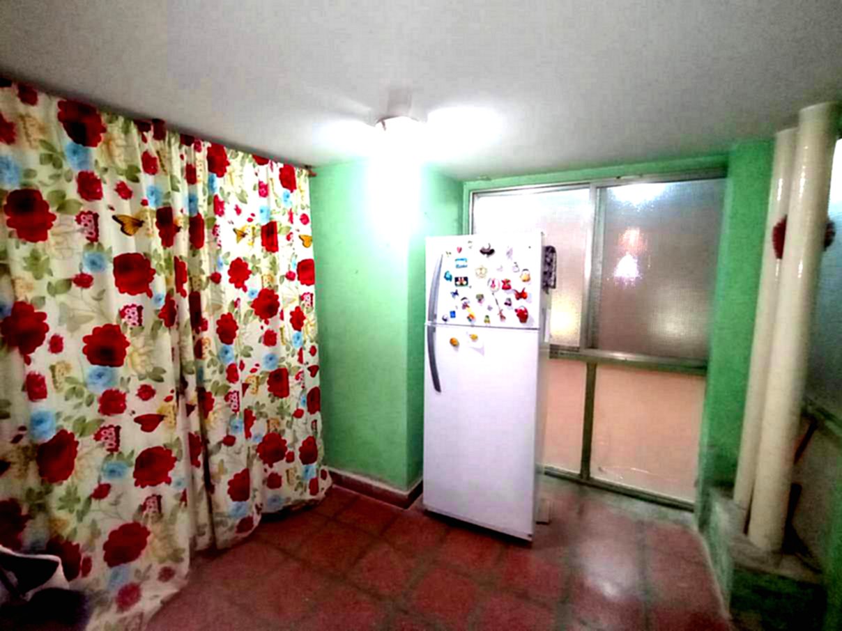 SE VENDE CASA DE DOS DORMITORIOS EN BANDA NORTE