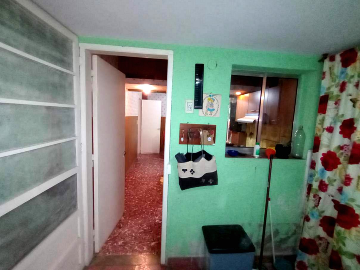 SE VENDE CASA DE DOS DORMITORIOS EN BANDA NORTE