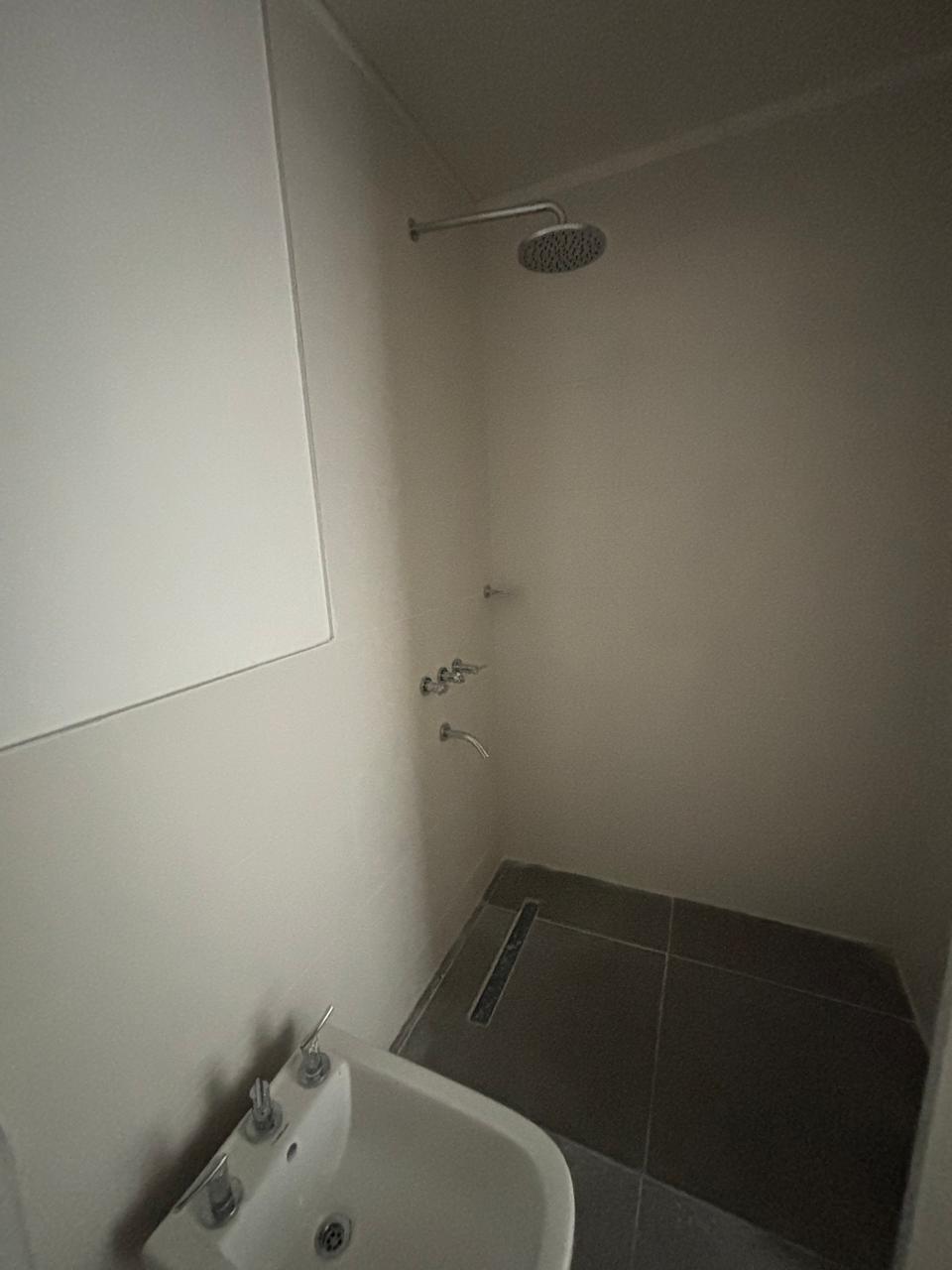 ALQUILO 2 DORMITORIOS CIUDAD GAMA  A ESTRENAR