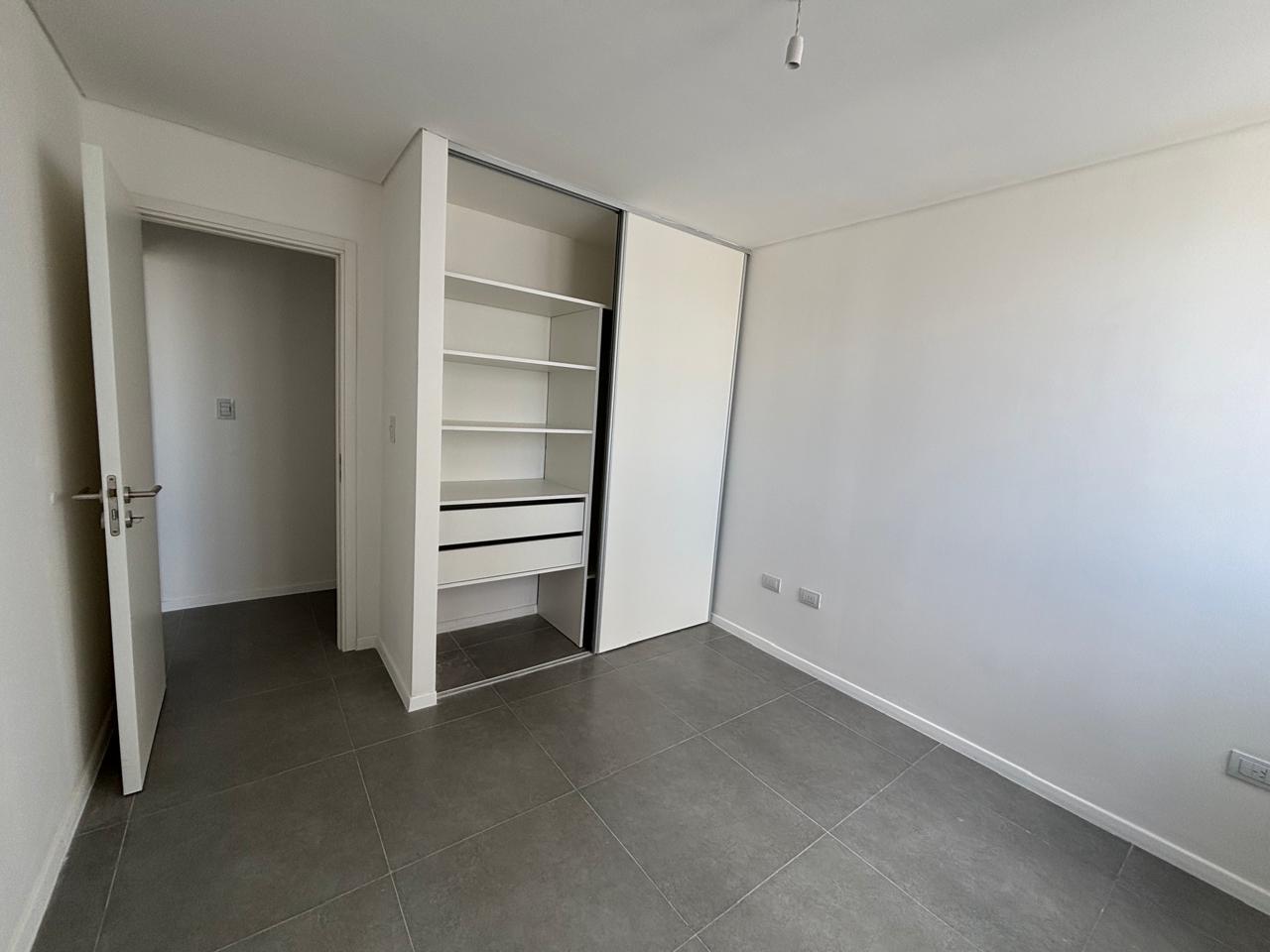 ALQUILO 2 DORMITORIOS CIUDAD GAMA  A ESTRENAR