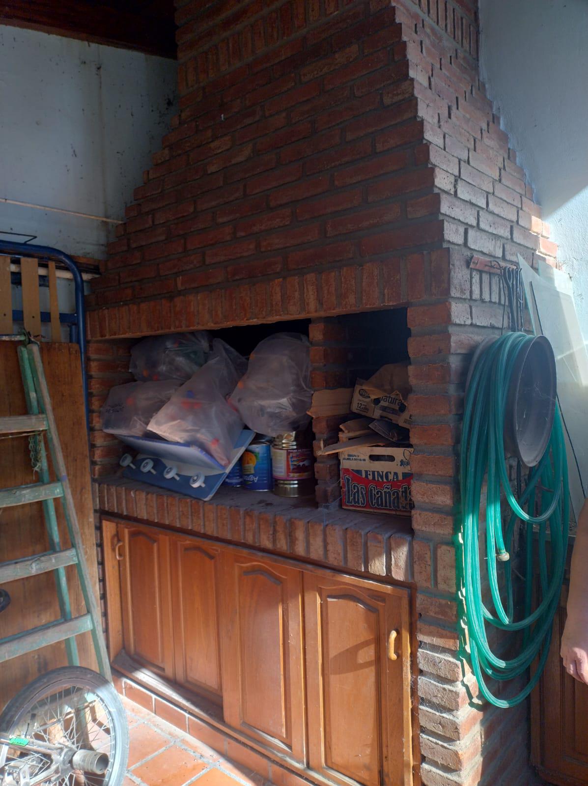 VENTA DE CASA DE 3 DORMITORIOS EN B YOFRE NORTE