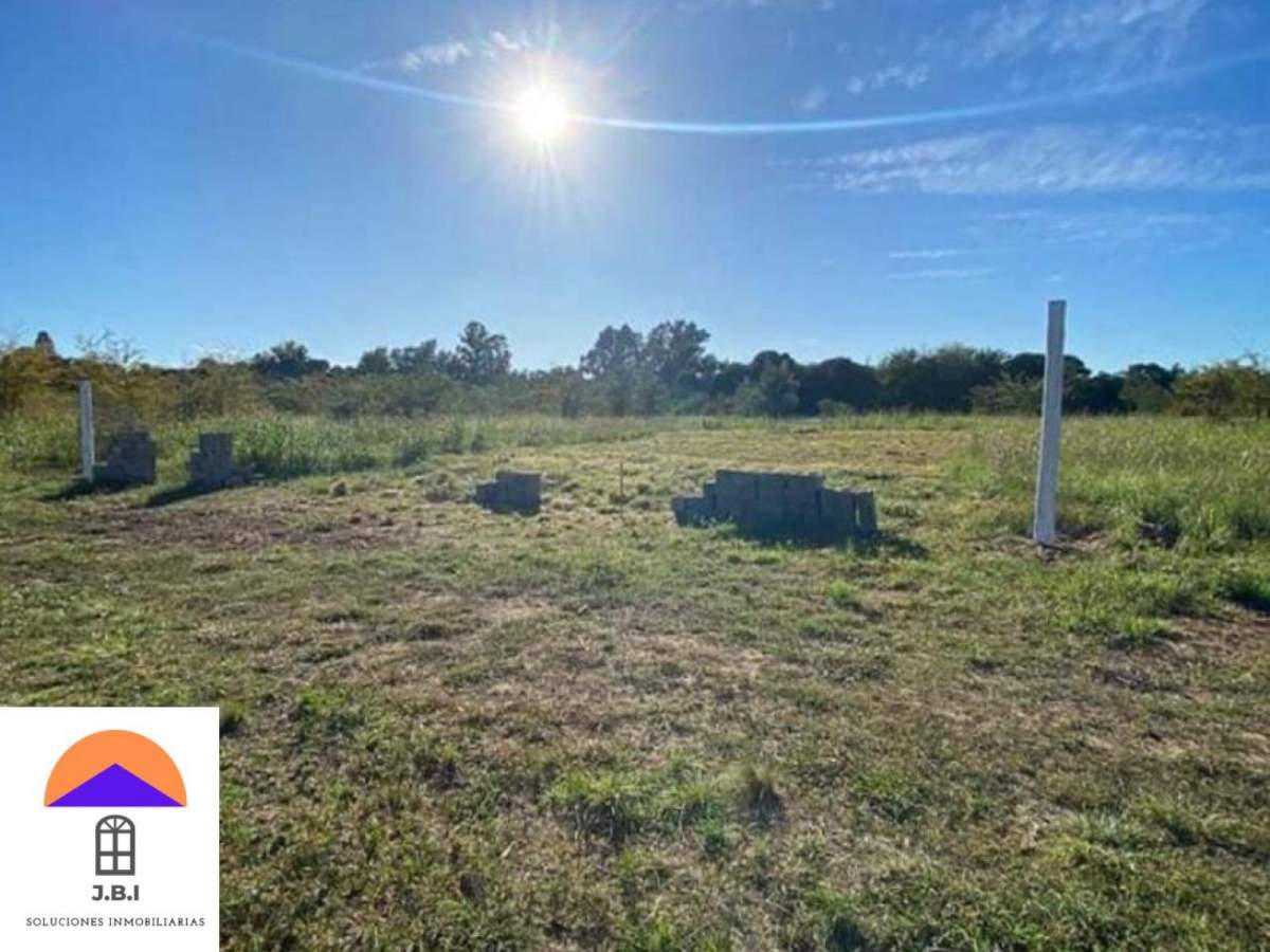 TERRENO EN VENTA VILLA ESQUIU -