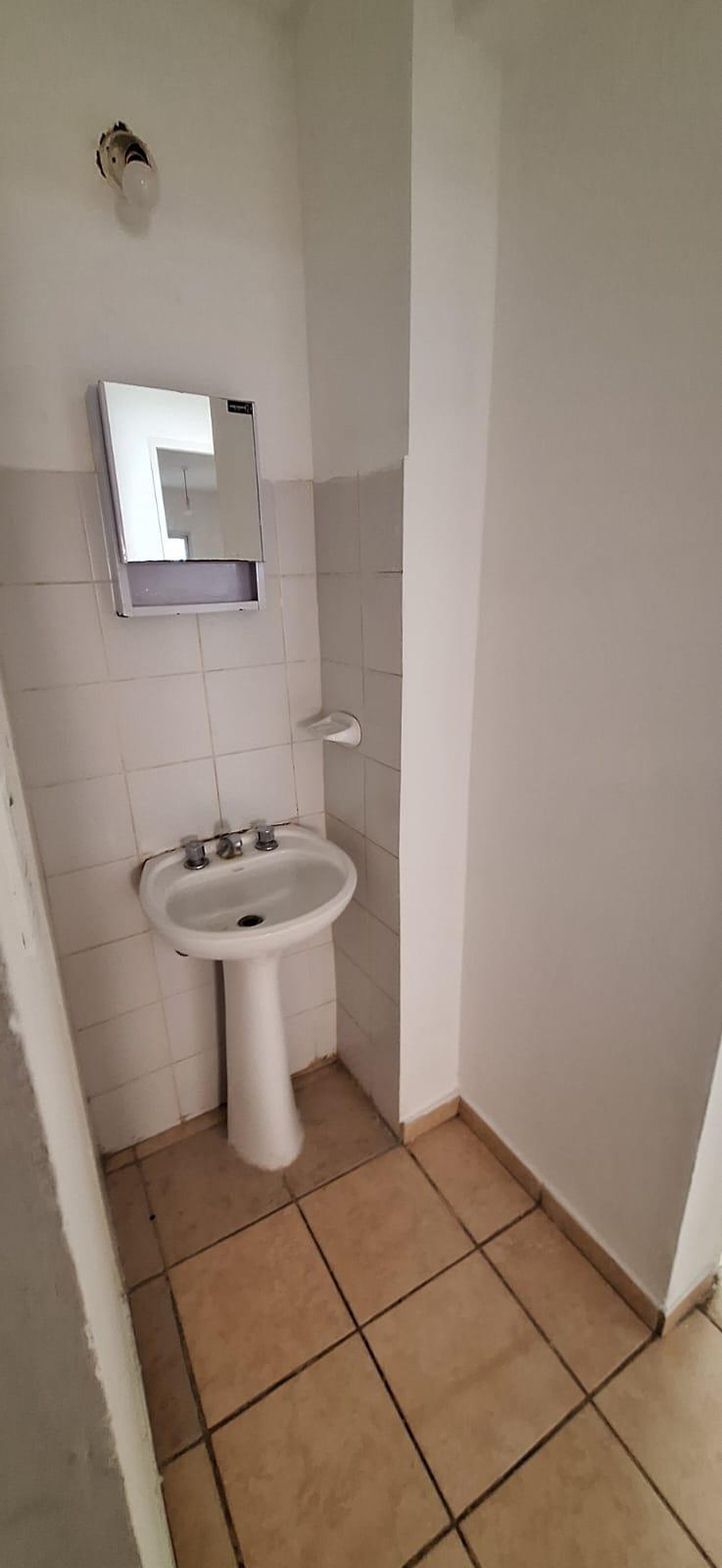 Alq.- San Martin-2 Dorm - 3 piso por esc.- Exp. econom