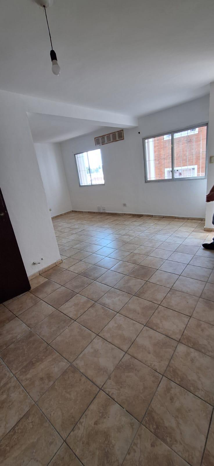 Alq.- San Martin-2 Dorm - 3 piso por esc.- Exp. econom