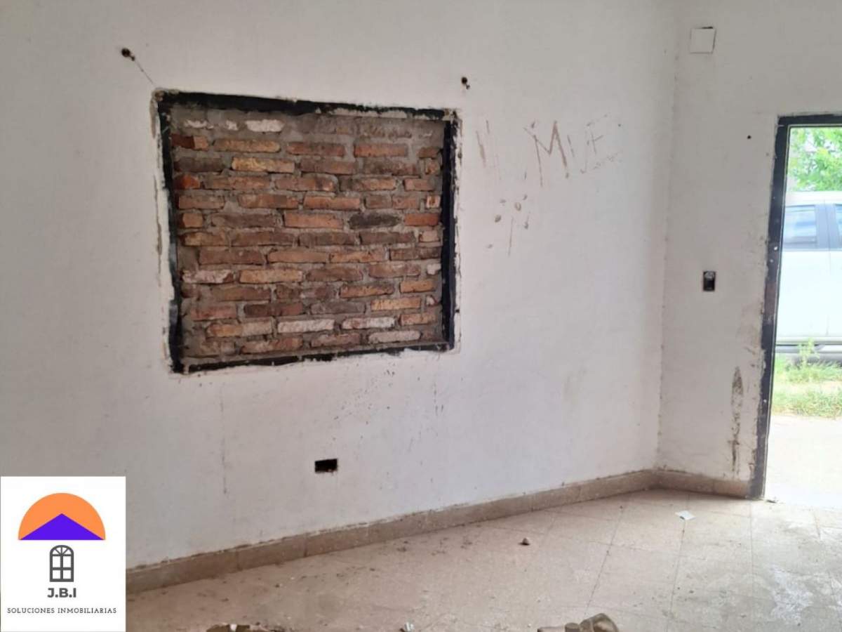 Casa en Venta a Reciclar Bella Vista