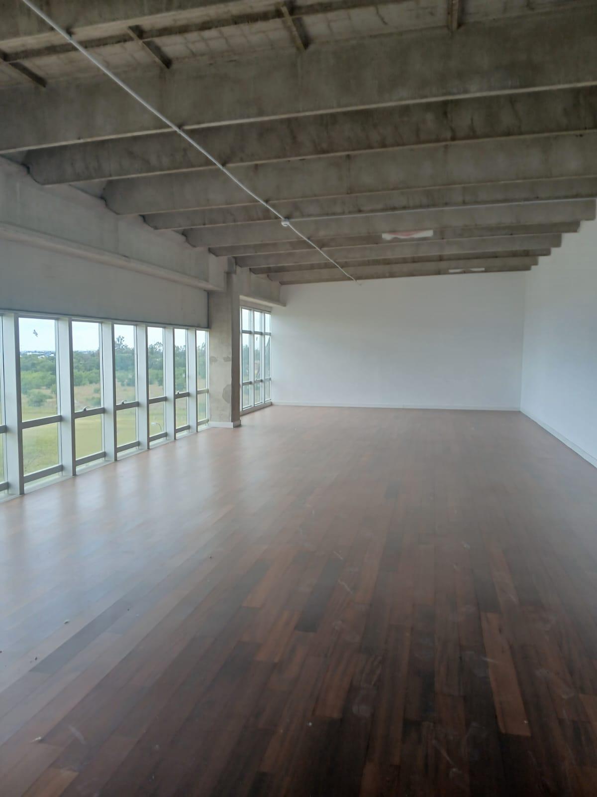 OFICINA EN ALQUILER 120M2  COMPLEJO PEA