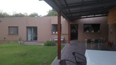 Alquiler Temporal Casa 3 Dormitorios-Country La Paloma (Villa Allende)