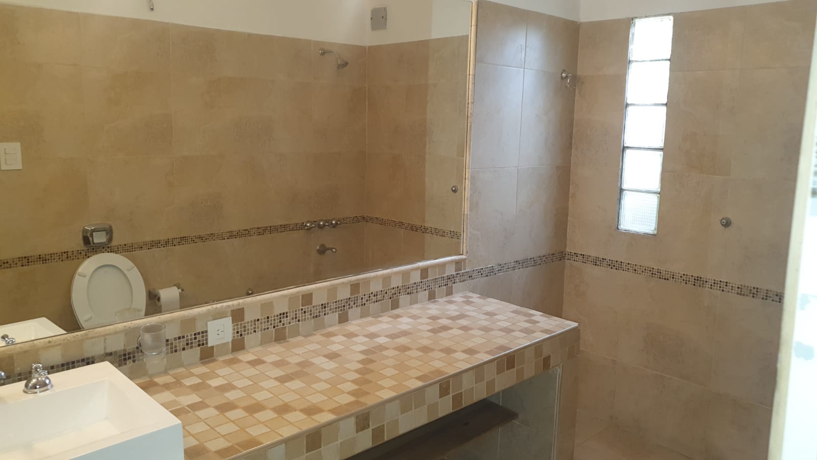 Granja de funes. Casa 3 dorm. Venta