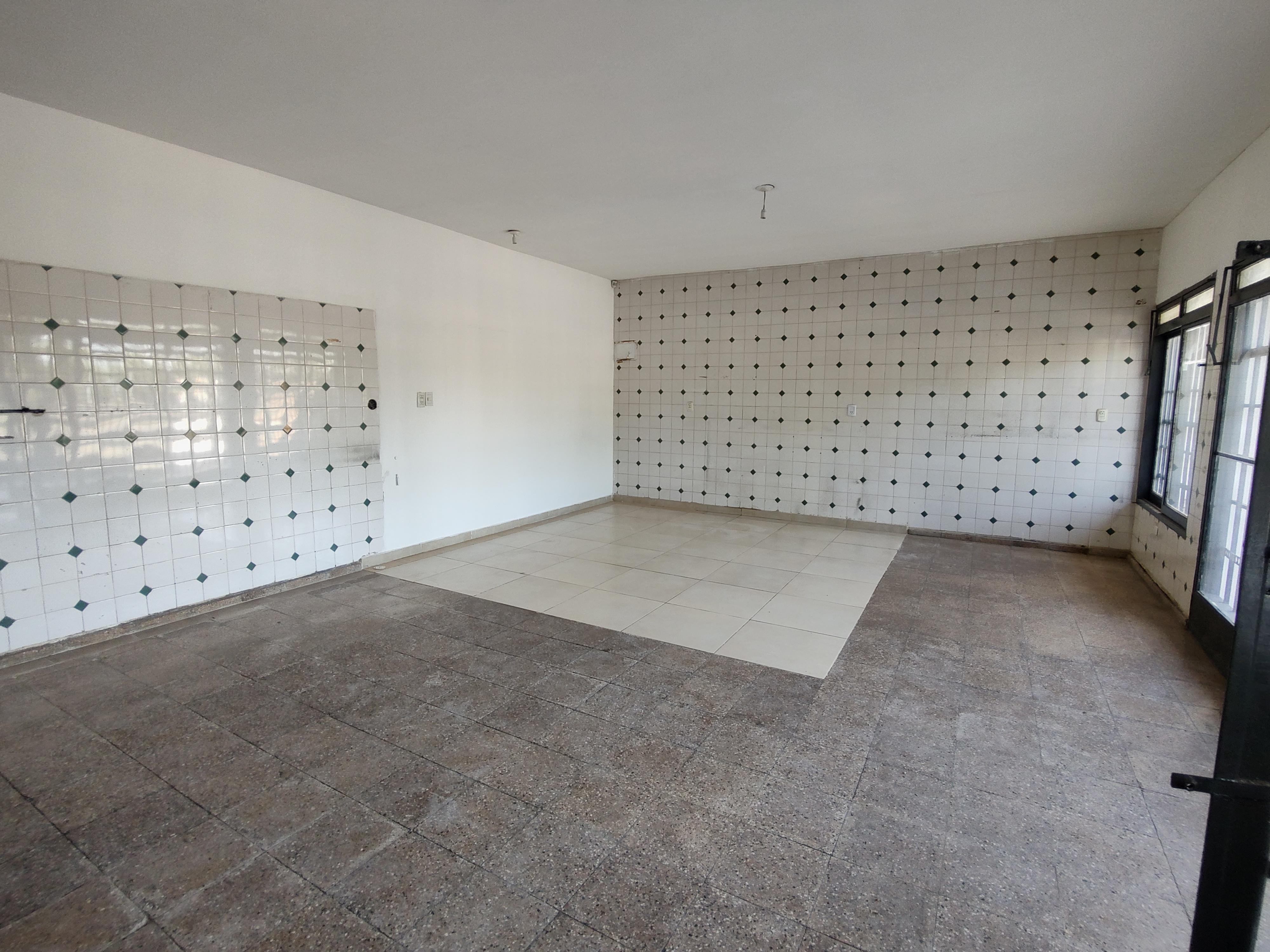 VENTA CASA 3 DORMITORIOS  LOCAL - SANTA ISABEL 3ra Secc - AV ARMADA ARGENTINA