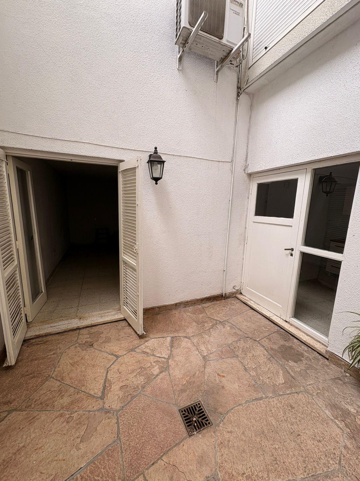 Casa de 2 Dormitorios- Ideal por comodidad, seguridad y ubicación .. General Paz