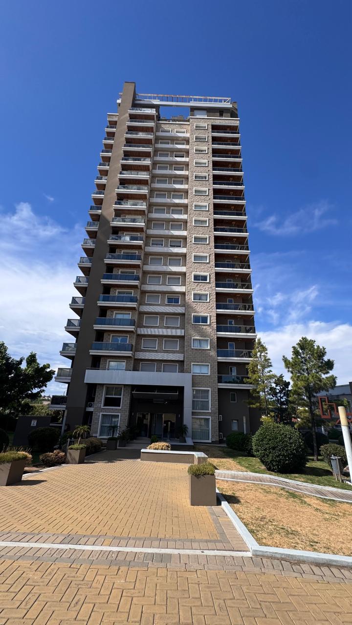 ALQUILER DEPARTAMENTO 1 DORMITORIO CON COCHERA EN COMPLEJO TERRA FORTE 1