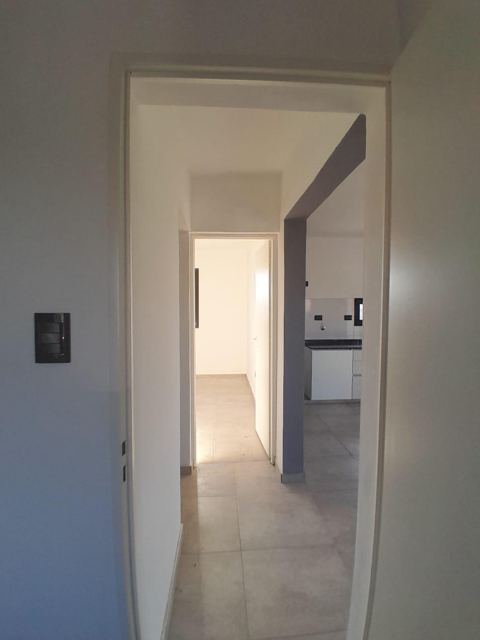 CASA  EN VENTA  2 DORMITORIOS -A ESTRENAR- COLONIA TIROLESA. APTO CREDITO