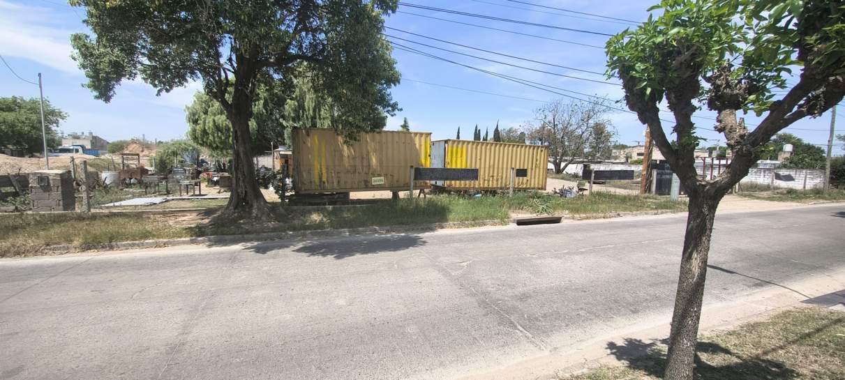 Alquiler de terreno - Uso comercial yo Industrial