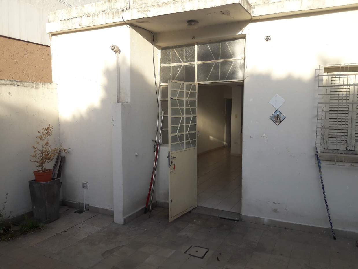 ALQUILO casa en B Alta Cordoba