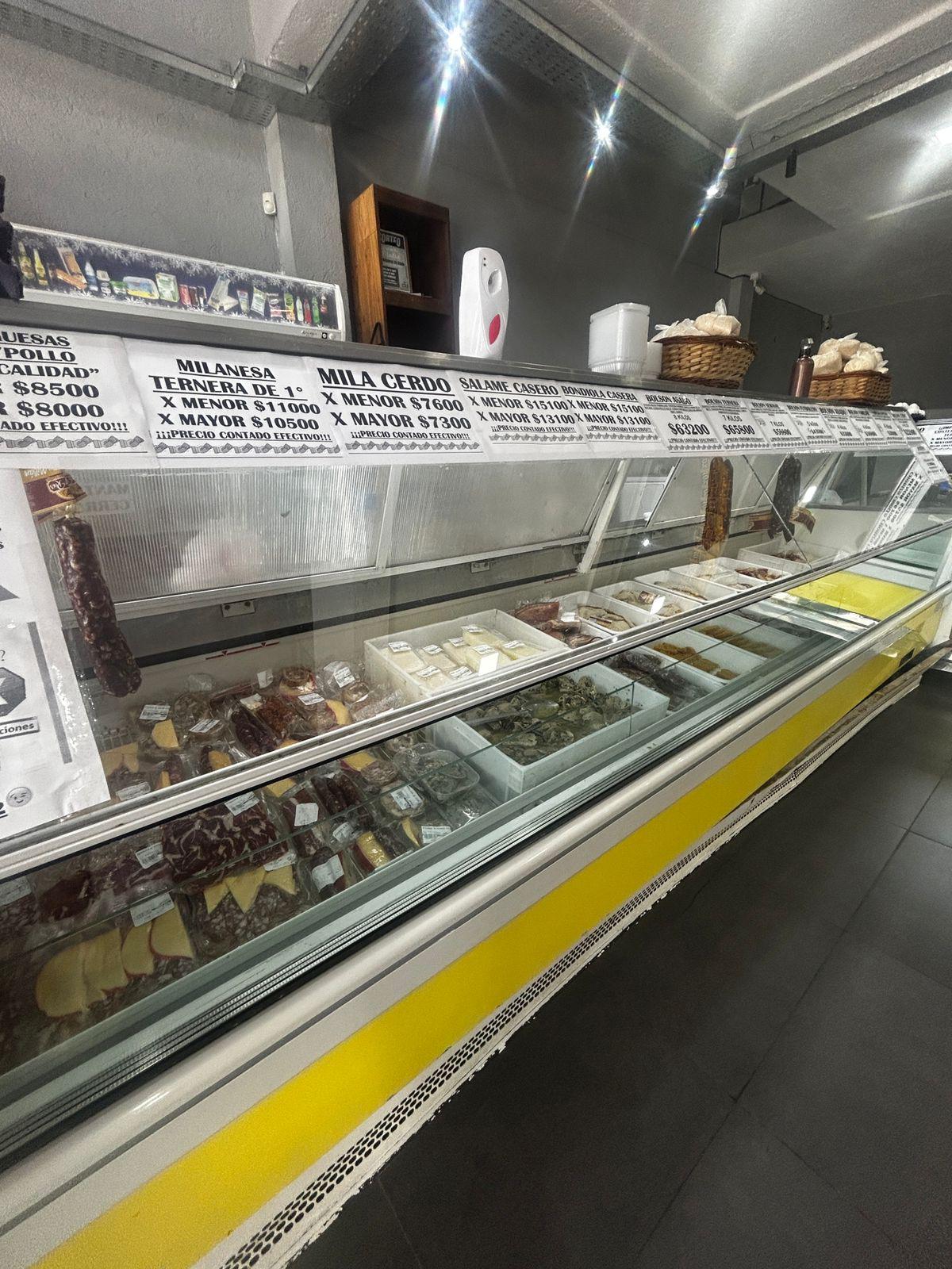 ALQUILER CARNICERIA FUNCIONANDO EN ARMADA ARGENTINA