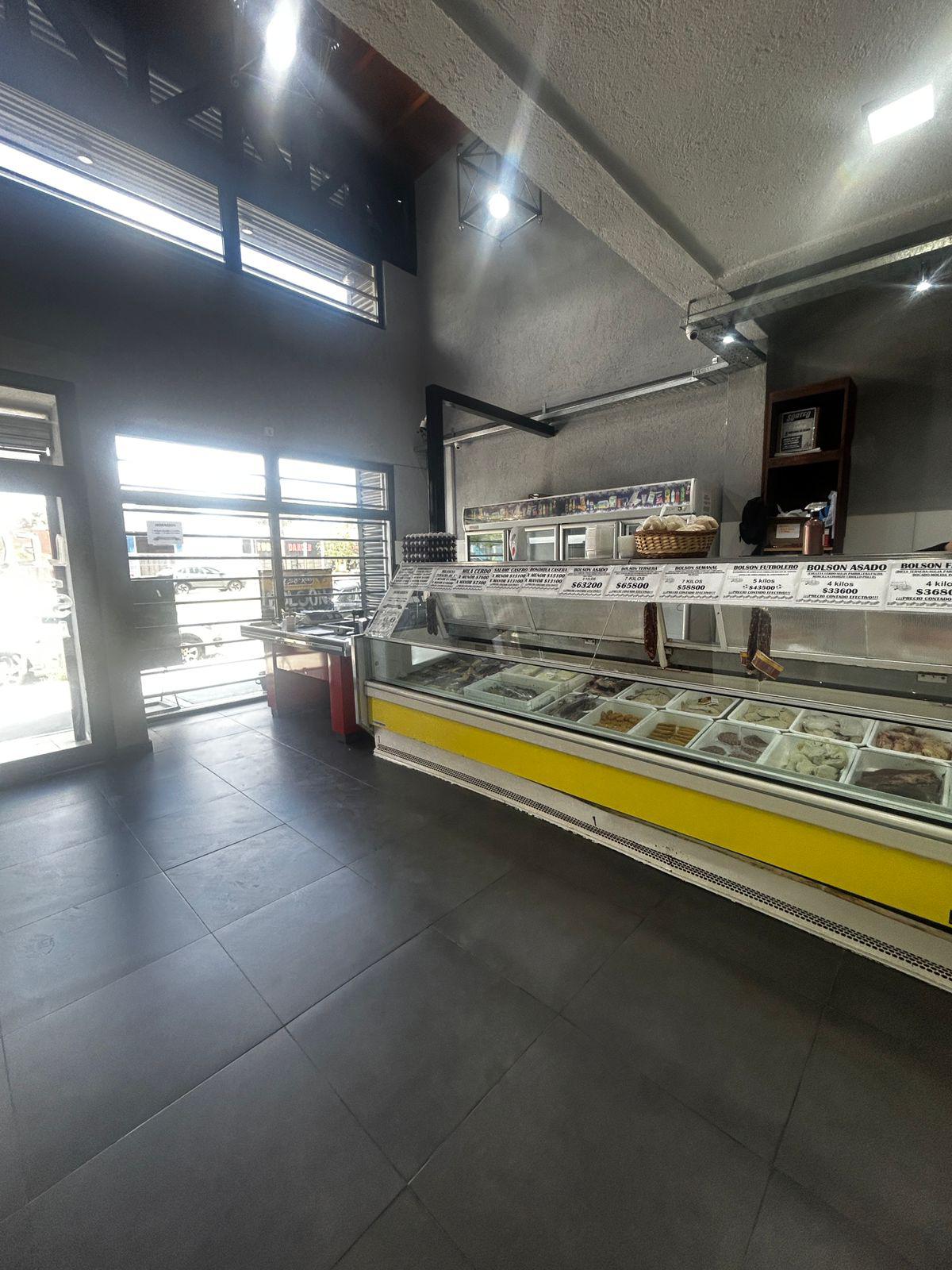 ALQUILER CARNICERIA FUNCIONANDO EN ARMADA ARGENTINA