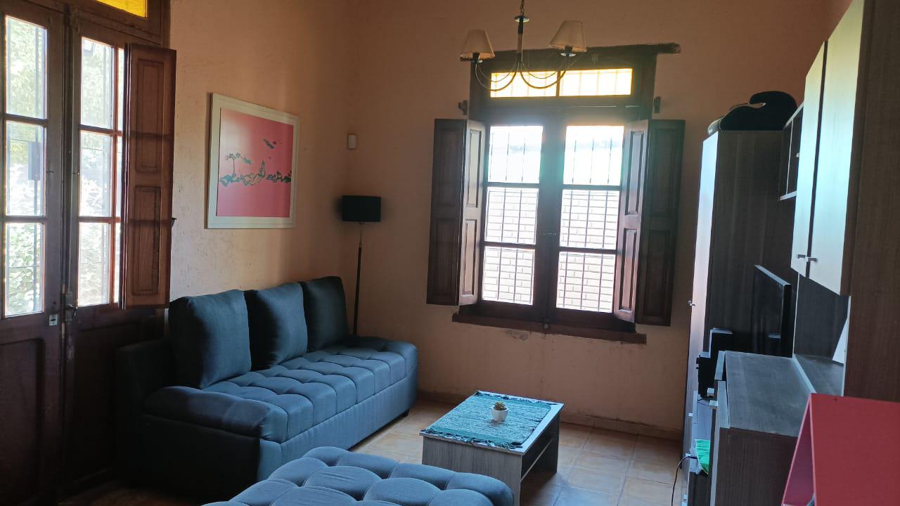 Casa con Quincho y Pileta