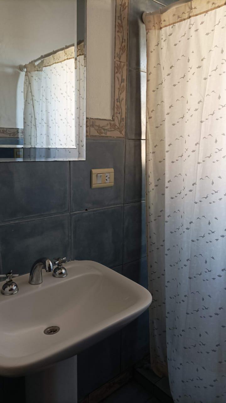 Casa con Quincho y Pileta